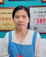 唐*群照片