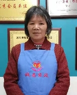 黎*英照片