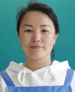 莫*红照片