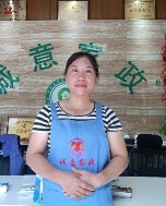 杨*娇照片